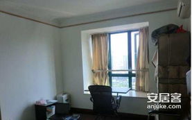 集浩花园 尊享三房两厅豪装，翠园学位+无税红本山景房，纯粹住家首选